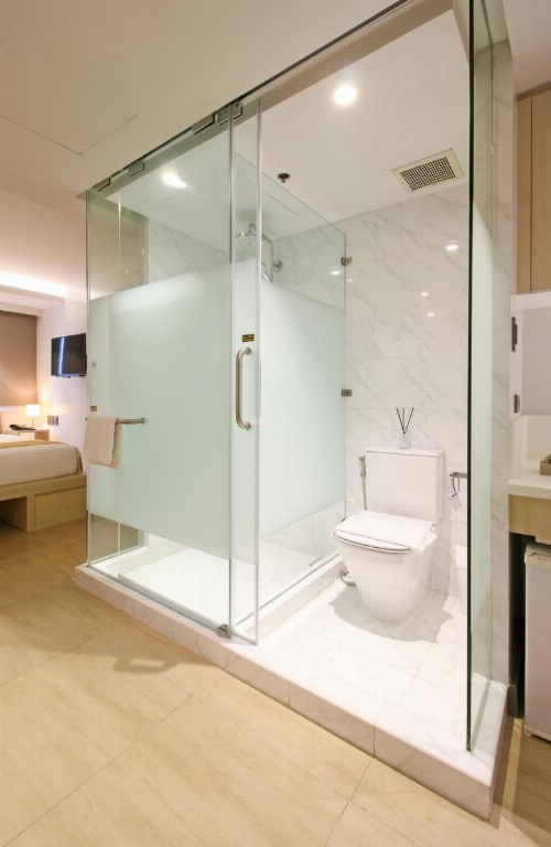 The Mini Suites - Eton Tower Makati image 18